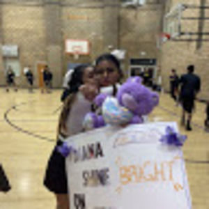 Meet your Posher, Estefania